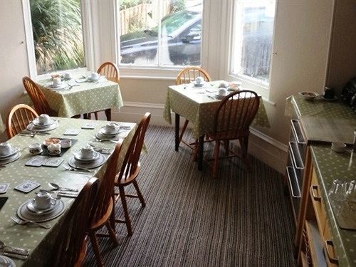 Donnington Guesthouse Труро Екстер'єр фото
